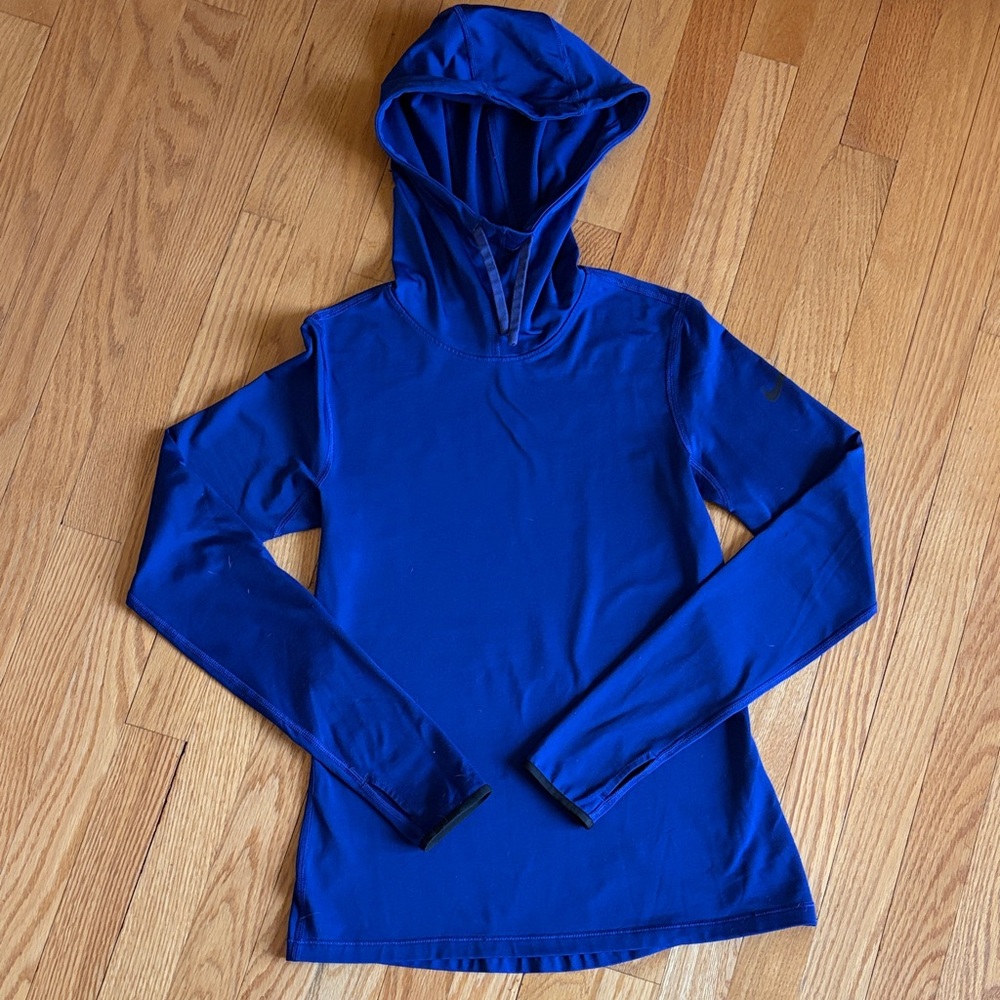 Nike Women's Royal Blue Dri-Fit Pullover